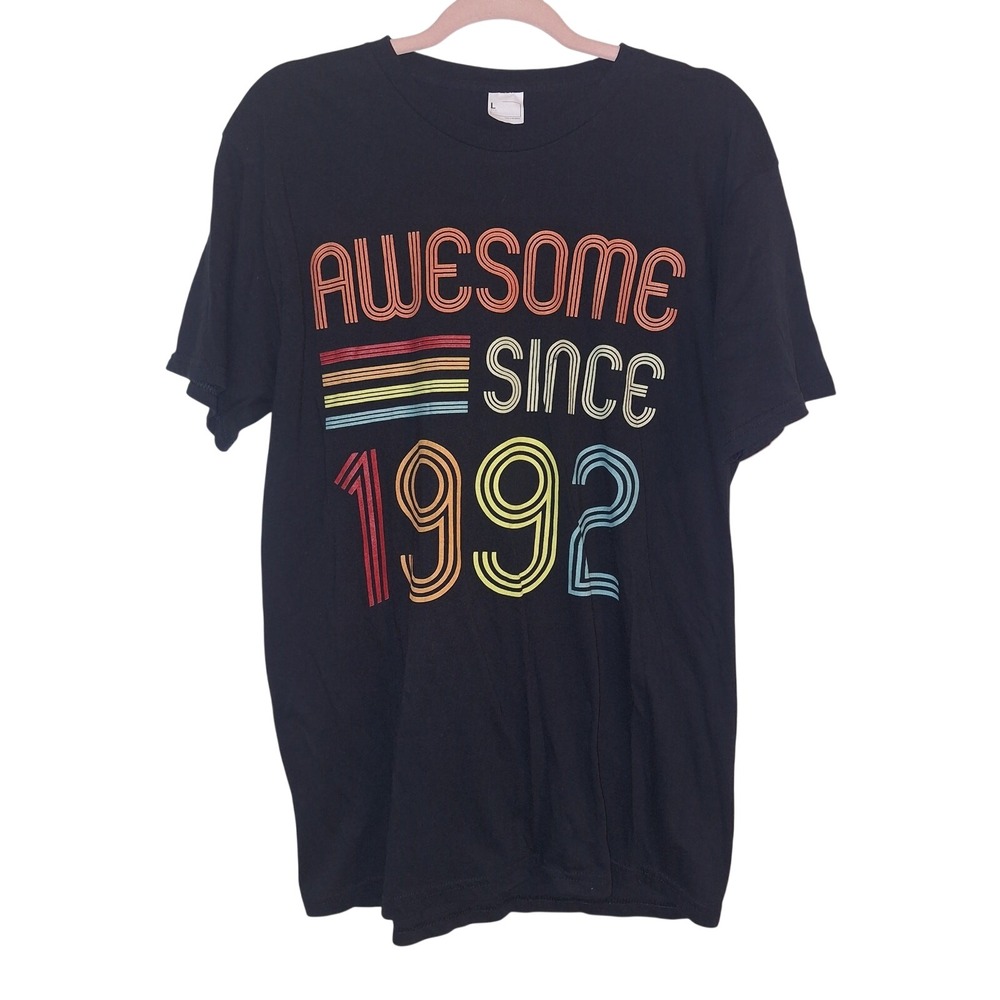 Awesome Since 1992 Black T-shirt Size‎ Large 100% Cotton Birthday Shirt Everyday